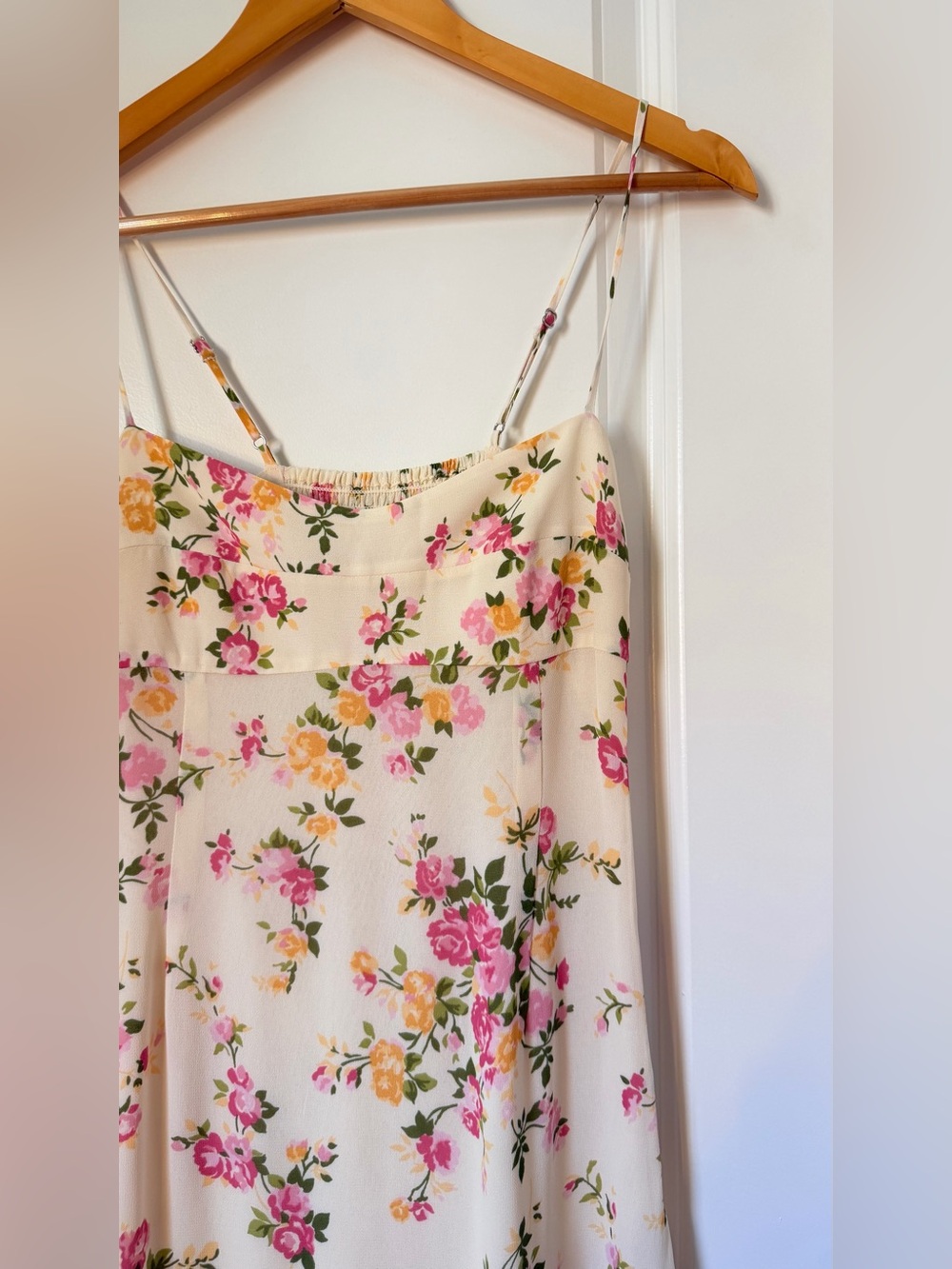 Reformation Milica Dress in Posy, NEW WITHOUT TAGS, NEVER WORN, NO FLAWS. - Picture 8 of 13